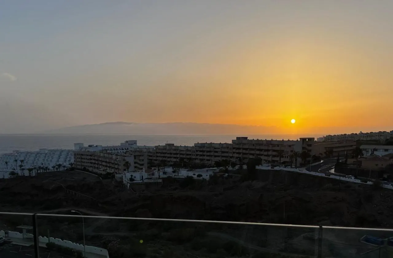 Ocean Garden Sunset Apartment - Heated Swimming Pool Free Wifi 아데제 0*,  스페인