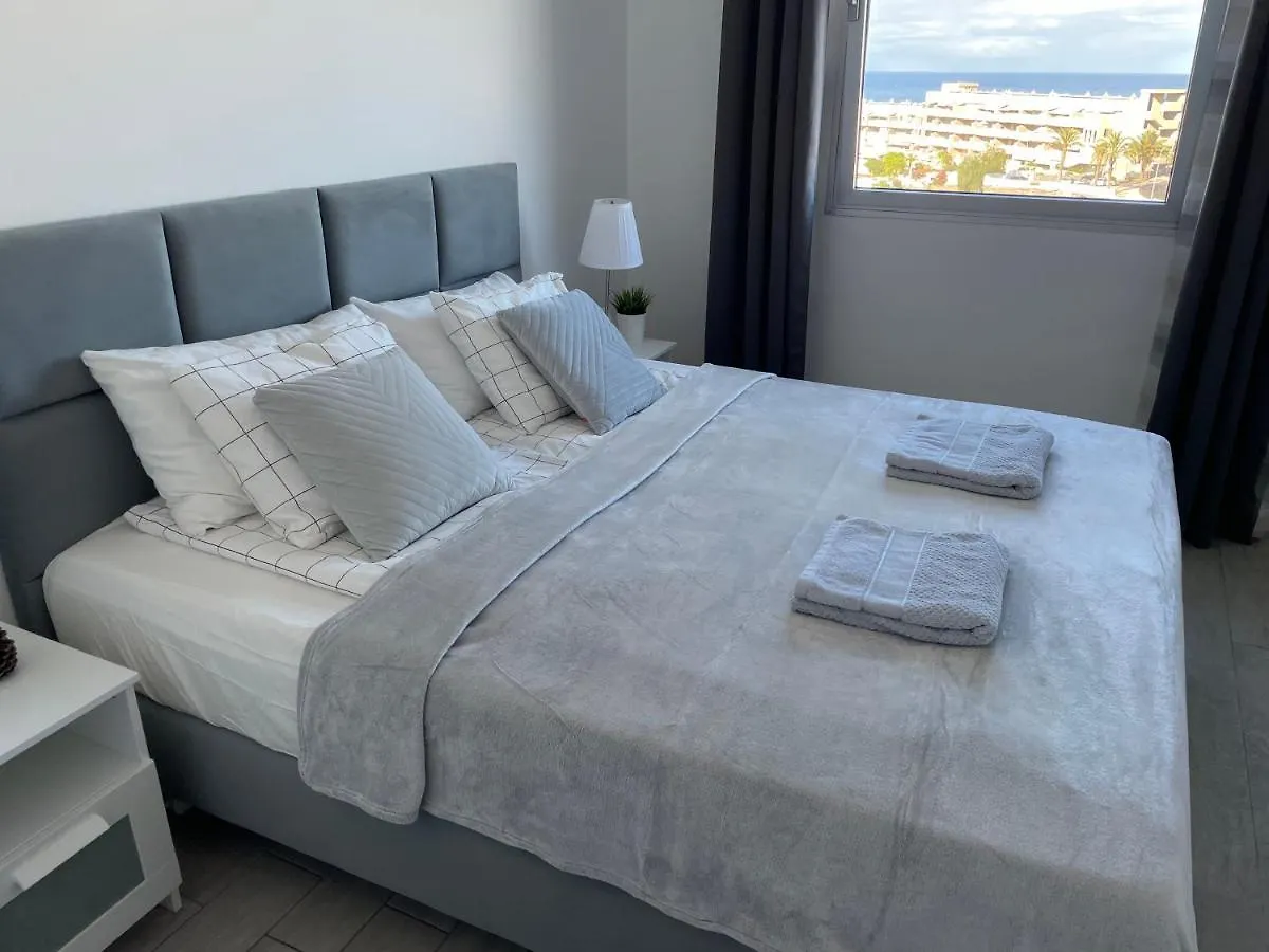 Ocean Garden Sunset Apartment - Heated Swimming Pool Free Wifi 아데제