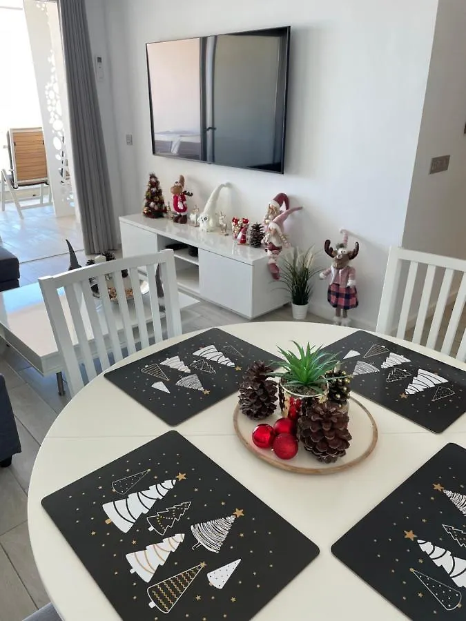 Ocean Garden Sunset Apartment - Heated Swimming Pool Free Wifi Costa Adeje İspanya
